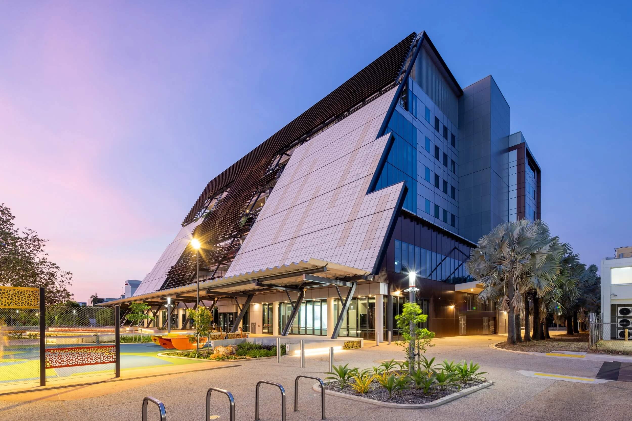 Charles Darwin University 1